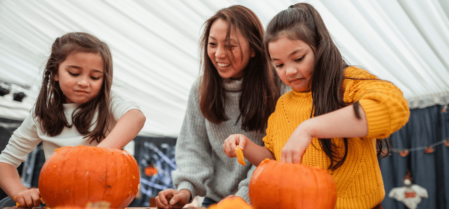 caxton-travel-smarter-blog-halloween-2021-UK-events-book-pumpkin-picking.png