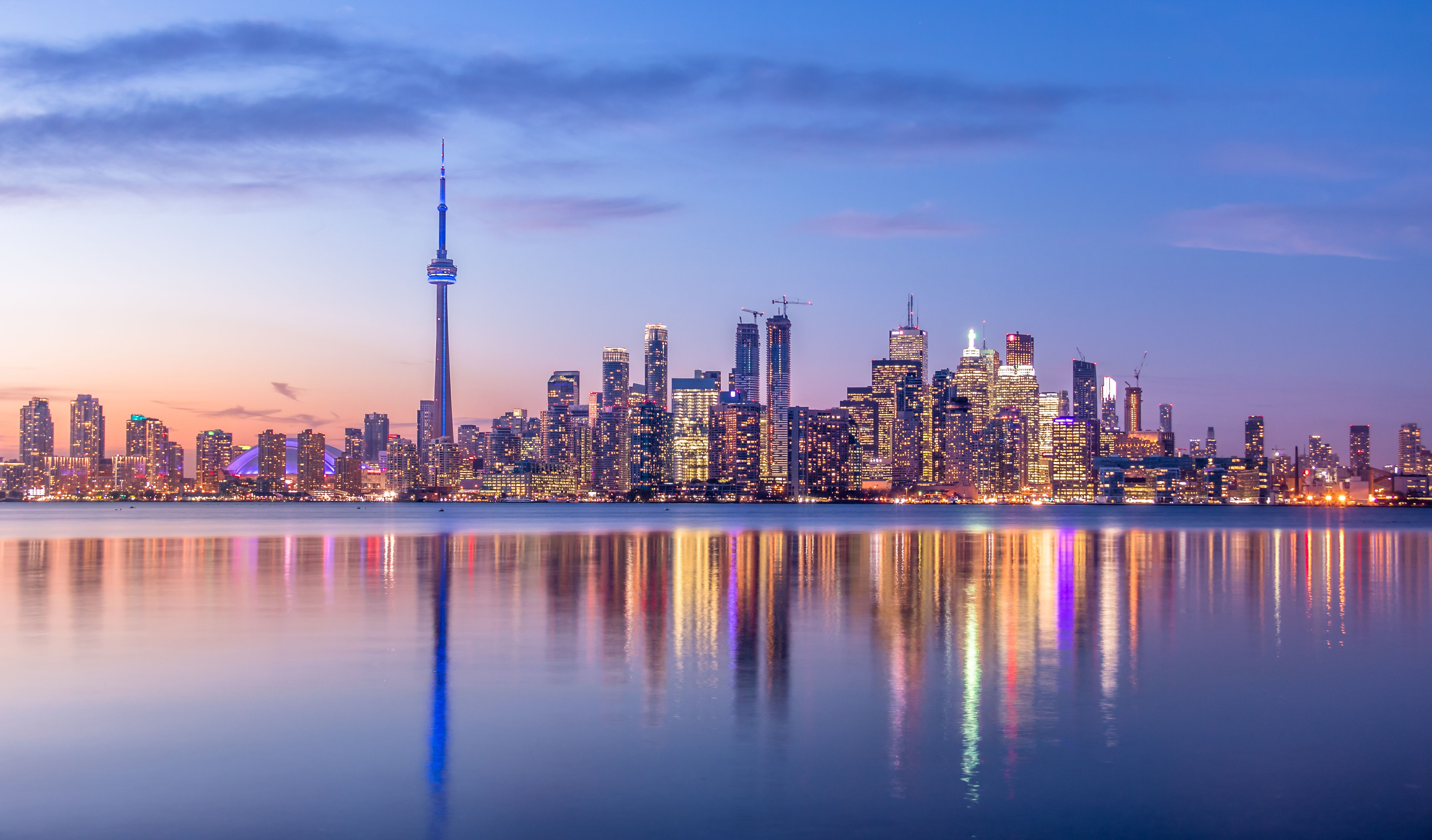 caxton-travel-smarter-blog-toronto-skyline.jpg